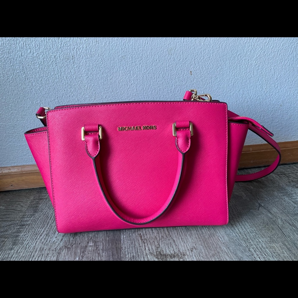 Micheal Kors Medium Selma